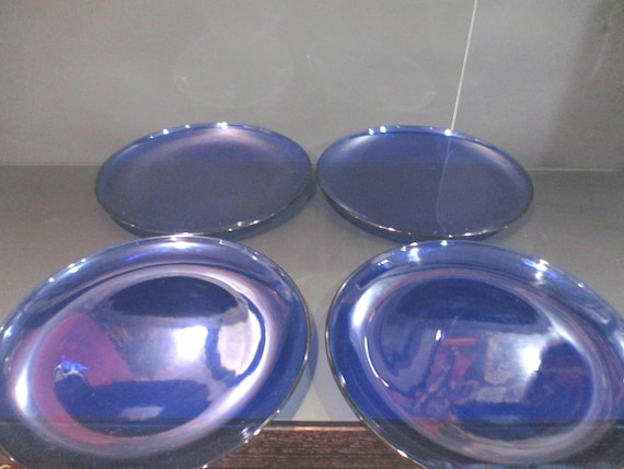 Vintage Set of Four Cobalt Blue 10 3/4 Inch Dinner Plates Excellent Used Condition