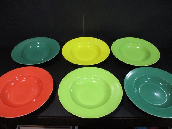 Set of Six Vintage Kaiser Germany Solid Color 9 Inch Soup Bowls Excellent Used Condition Free Shipping