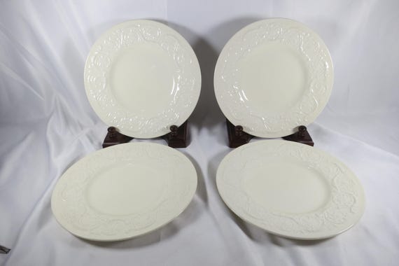 Set of 4 Vintage Wedgwood Patrician Salad Plates 8 1/4 Inch