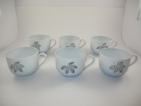 Set of Six Vintage Bing & Grondahl Falling Leaves No 103 Flat Cups Excellent Condition