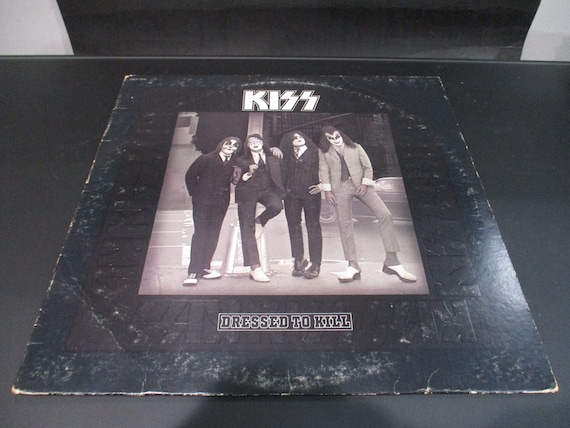 Vintage 1977 Vinyl LP Record Kiss Dressed to Kill Excellent Condition 67396