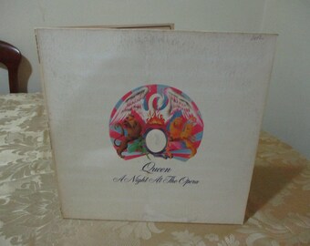 Vintage 1975 LP Record Queen A Night At The Opera Elektra Records Very Good Condition 16676