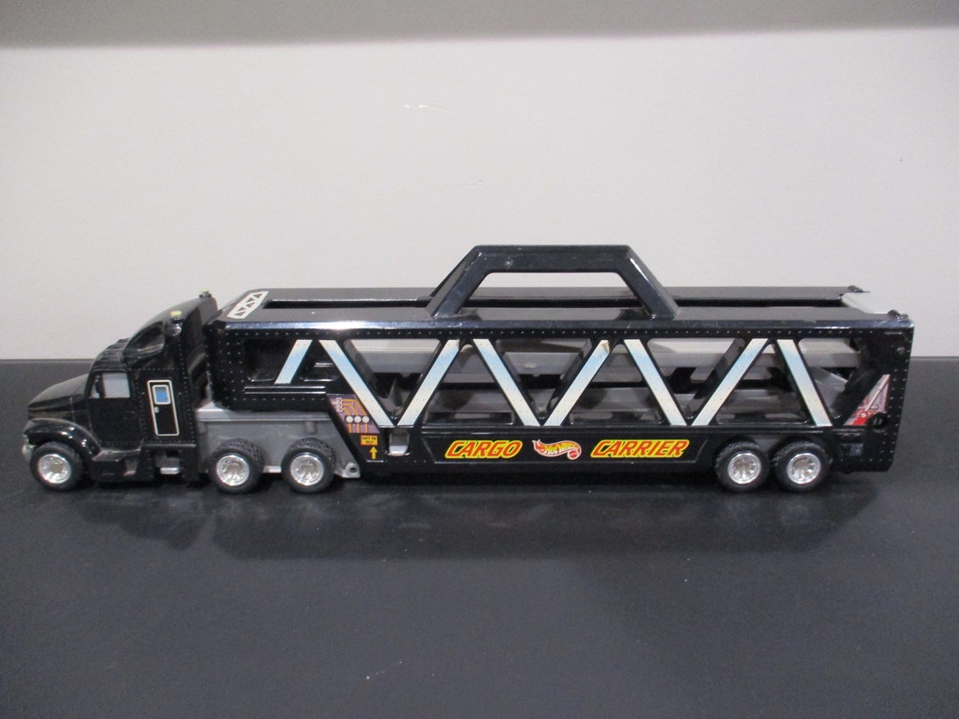 Vintage 1997 Hot Wheels Cargo Carrier 2 Level Car Carrier in Black 19x6
