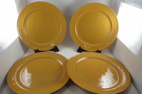 Set of Four Vintage Pottery Barn Cambria Saffron 11 3/4 Inch Dinner Plates