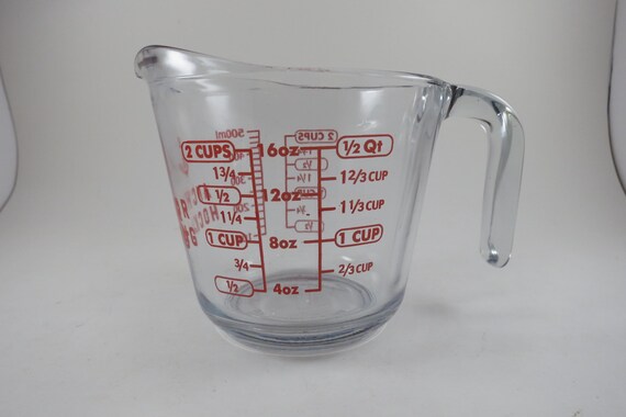 Vintage Anchor Hocking 2-Cup Measuring Cup - Red Lettering