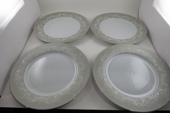Vintage Lorren Home Trends Porcelain Olympia Pattern 10.5 Inch Dinner Plates-Set of 4