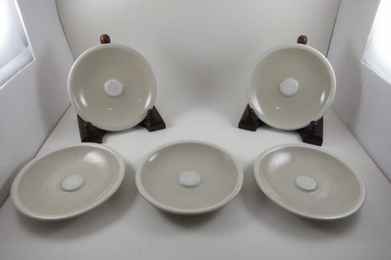Set of 5 Epoch Whipped Cream Pattern 6 Inch Bread Plates