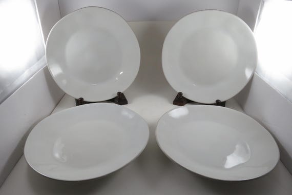 Crate & Barrel Marin Gray 10 1/2 Inch Dinner Plates-Set of 4