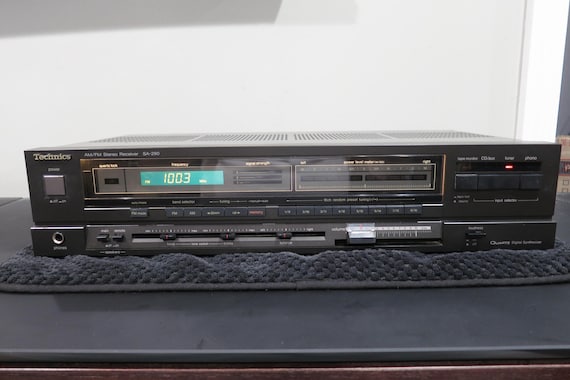 Vintage Technics SA-290 Am/Fm Stereo Receiver Quartz Synthesizer Black Retro 190 Watts