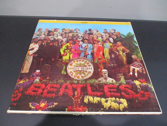 Vintage 1967 Vinyl LP Record The Beatles Sgt Peppers Lonely Hearts Club Band Excellent Condition Stereo Pressing Cutouts 66422