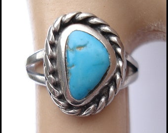 Vintage Sterling Silver Natural Shape Turquoise Ring Size 4.5