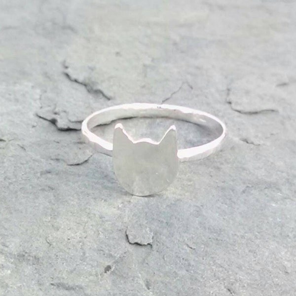 Sterling Silver Kitty Ring, Gift for Cat Lover, Remembrance for Fur Baby, Silhouette Animal Stacking Ring, Handcrafted Artisan Ring