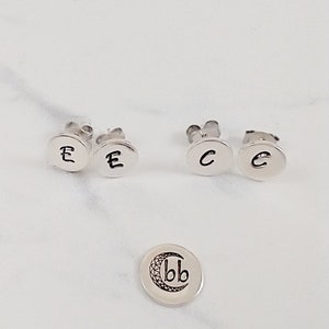 Boucles d’oreilles Sterling Silver Initial Stud