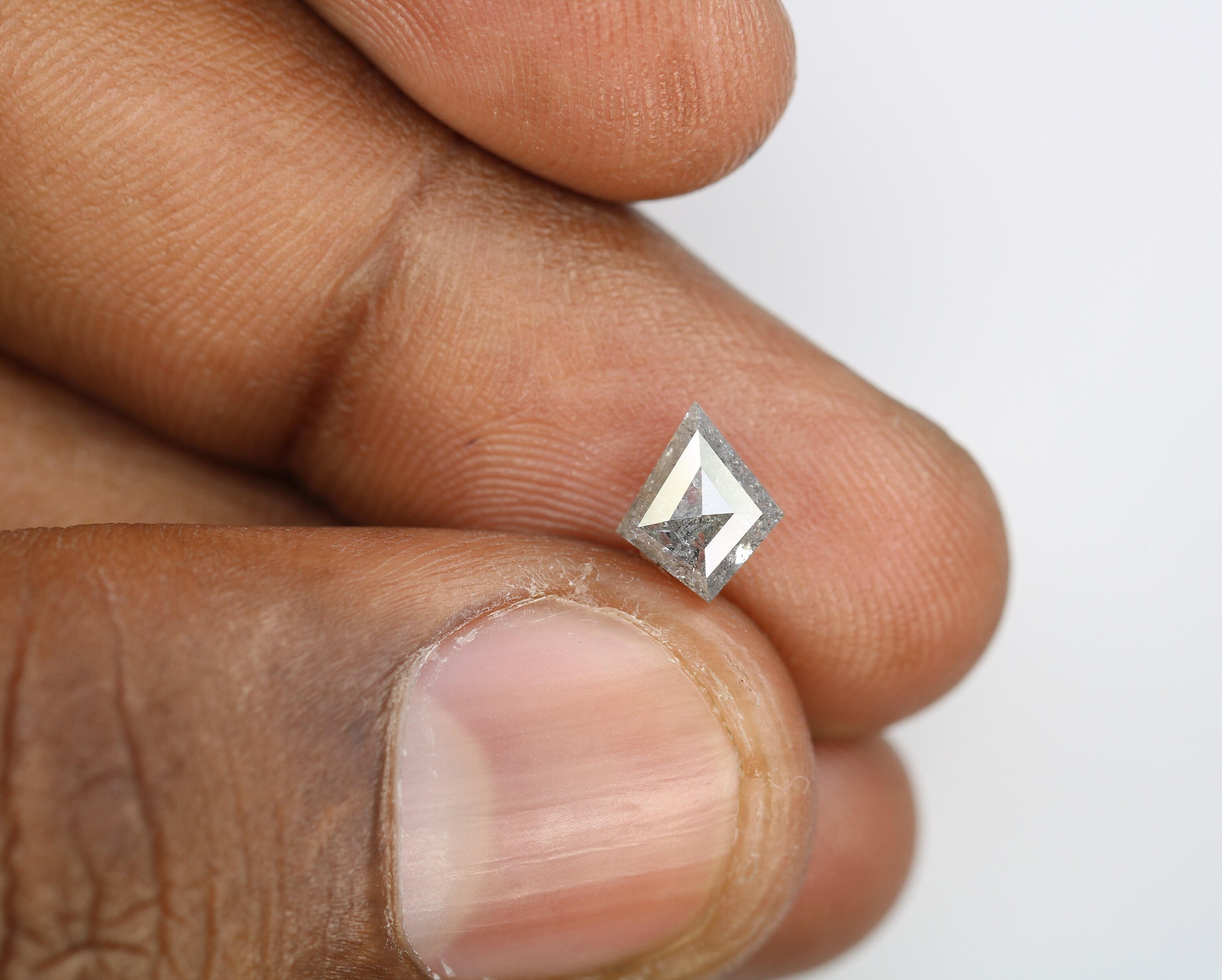 1.08 CT Kite Cut Salt and