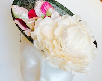 Green Sinamay Headdress with Flowers and Leaves, Green Headdress, Wedding hat, Event Hat, Party Hat, Womens Hat, Fascinator