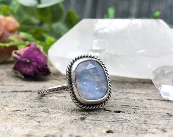 Rainbow Moonstone sterling silver stacking ring // size 9.25