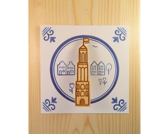 Houten souvenir broche of magneet: De Domtoren van Utrecht