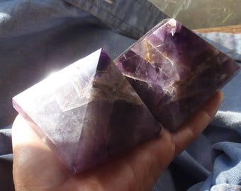 2 large pyramids choose your stones  Moss agate, Lapis Lazuli, Pink Quartz, amethyst, white Quartz