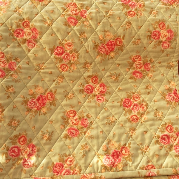 Floral Lap Quilt / 60 x 42 Lap Quilt / Roses Lap Quilt / Quilt / Roses Bedding / Roses Decor / Summer Lap Quilt / Spring Lap Quilt / Roses