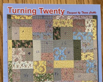 Turning Twenty Fat Quarter Quilt Pattern / Fat Quarter Quilt Instructions / Vintage Quilt Pattern / Quilt Instructions Booklet / Quilting
