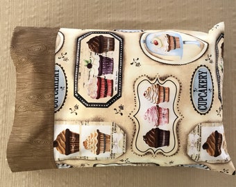 Travel Pillowcase / Child's Pillowcase / Cupcake Pillowcase / Cupcake Decor / Cupcake Theme / Baker's Gift / Bakery Decor / Cupcake Decor