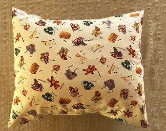 Vintage Toys Pillowcase / Envelope Pillowcase / Travel Pillowcase / Toddler Pillowcase / Child Pillowcase / Toys Pillowcase