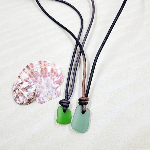 Sea glass necklace, Beach glass pendant on genuine leather, Unisex beach jewelry, Adjustable sea glass necklace gift for men and women