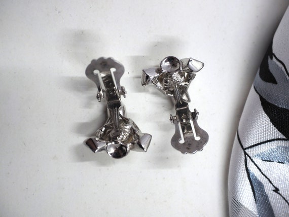 Stylish BOGOFF Pearl+Rhinestone Earrings- "Xs and… - image 8