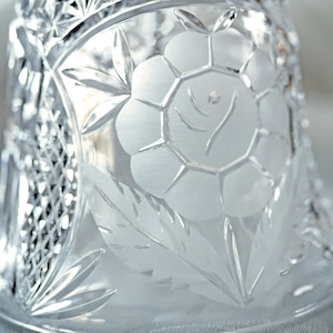 Beautiful FLOWER Etched Cut Crystal Glass BELL (Flower/Lattice Pattern) 7&quot; Tall -Wedding Toast/Kissing Dinner Bell-Bride/15th Anniversary