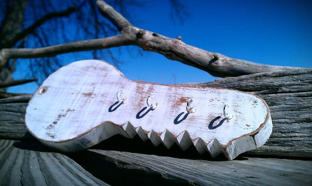 Vintage Key Holder, Wooden Key Holder, Key Shaped Key Holder, Rustic ...