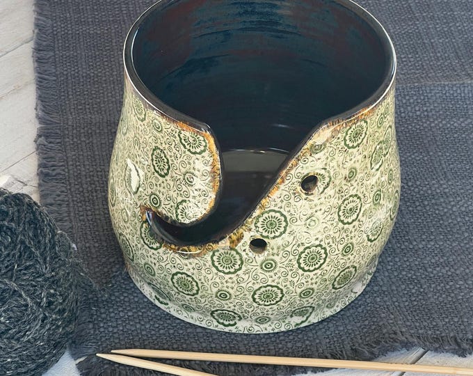 Yarn Bowl/ Ceramic Yarn Bowl/Handmade