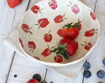 Strawberry Bowl/Ceramic Bowl/Handmade Pottery/Serving bowl