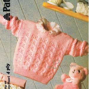 Baby/Toddler knitting Pattern, button shoulder jersey knitted in 4 ply yarn, to fit sizes 41-61 cm.