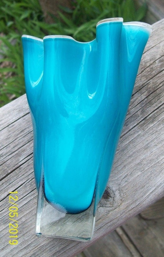 1960 s MURANO Turquoise Blue Slump Glass Vase White Interior il 570xN or2n