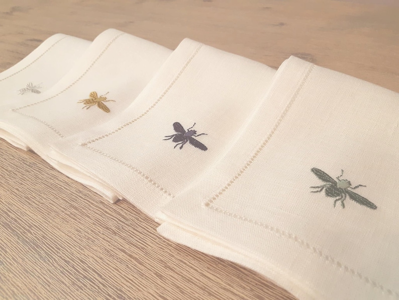 SanpoEmbroidery Embroidered Bee Linen Dinner Napkins - Thumbnail 2