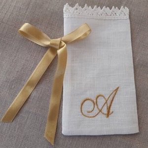 Custom initial embroidered favor bags, Embroidered linen bags, Monogrammed bags, Custom favor sachets set of 5 or 10, handmade by SANPO image 4