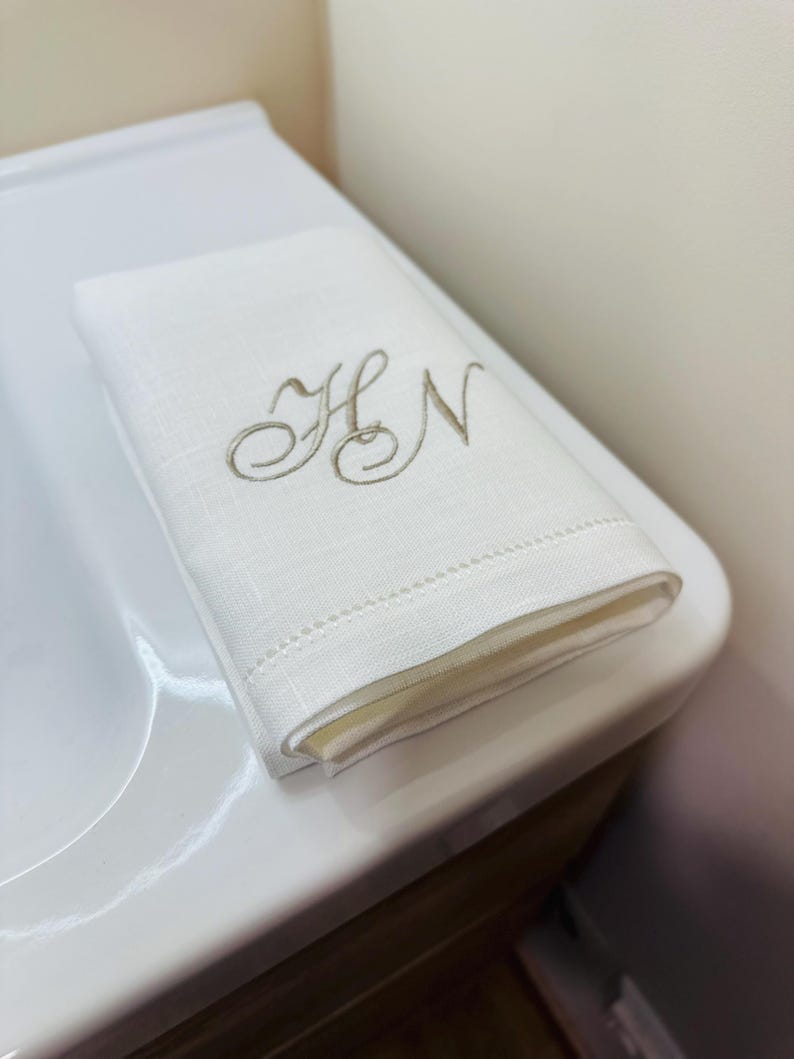 Monogrammed Linen Hand Towels - Thumbnail 5