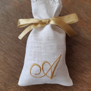Custom initial embroidered favor bags, Embroidered linen bags, Monogrammed bags, Custom favor sachets set of 5 or 10, handmade by SANPO image 3