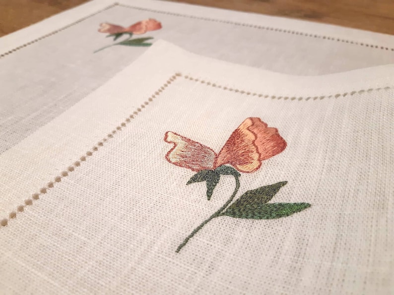 Linen napkins set of 6, White linen placemats with Sweet peas embroidery, hemstitched linen placemats, embroidered napkins set image 1