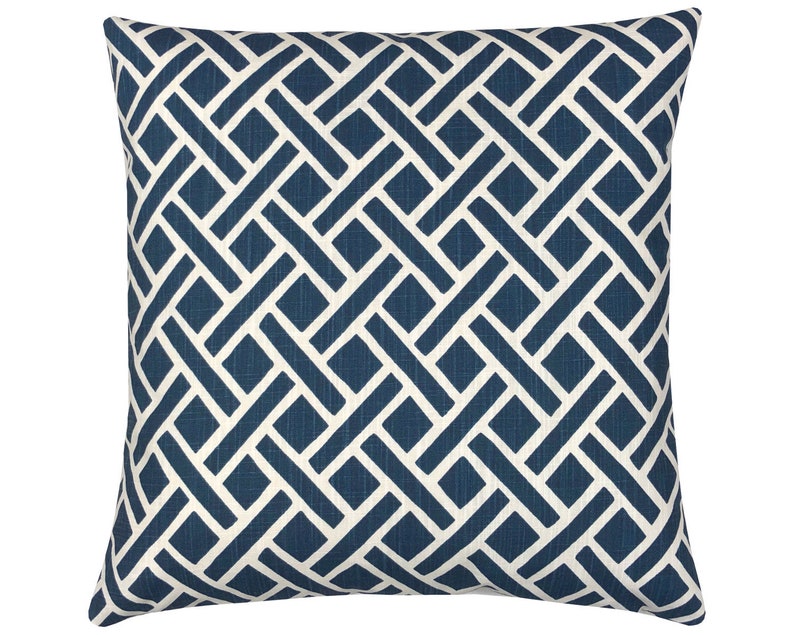 Funda de cojín azul y blanca EASTWO, azul, náutico, casa de playa, escandinavo, gráfico, estilo campestre, casa de playa, funda de cojín, cojín de sofá, cojín decorativo imagen 2