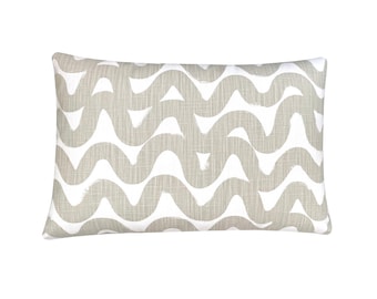 Housse de coussin WAVES blanc ivoire vagues scandinaves rayures maison de campagne maritime housse de coussin scandinave coussin canapé coussin décoratif