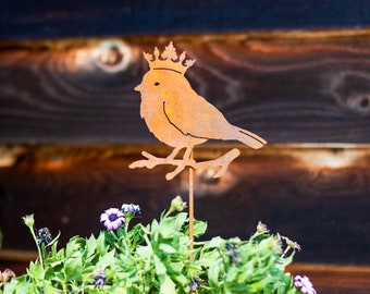 Metal Crowned Chickadee Garden Stake | Chickadee Bird Silhouette | Rusted Metal Yard Art | Garden Gifts | P447