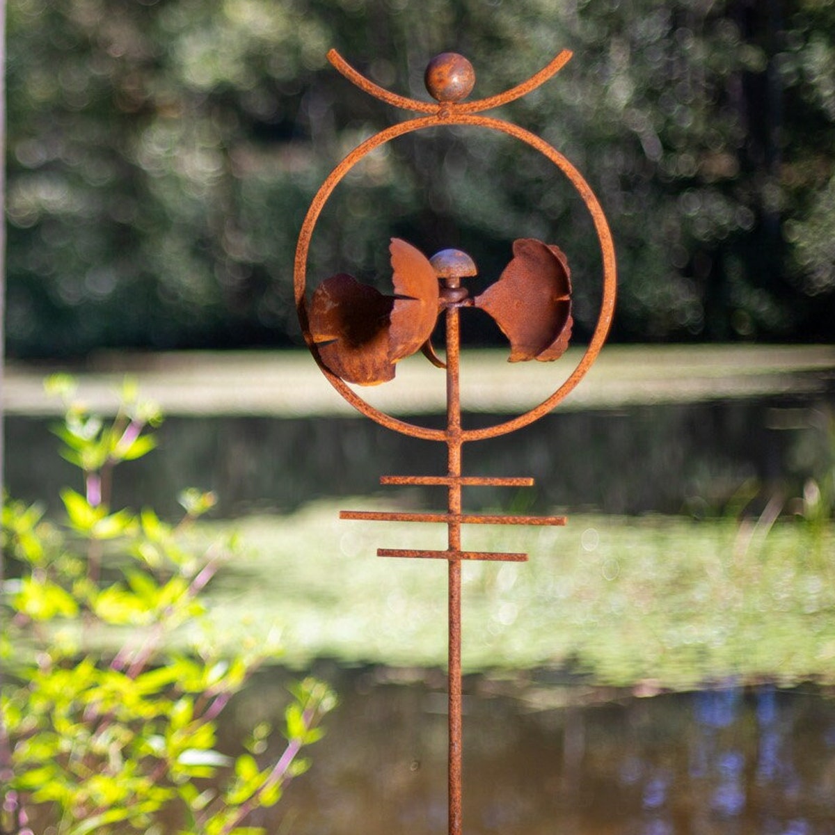 Ginkgo Leaf With Ball Spinner Stake Rusted Metal Yard Art Garden Gifts Metal Garden Art Garden Bed Decor Garden Decor Home Decor - Etsy