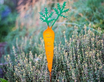 Carrot Vegetable Garden Stake | Vegetable Garden Marker | Farm to Table Art | Garden Stake | Veggie Garden Art | Garden Gifts for Mom | V302