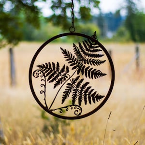 Bracken Fern Garden Ring | Rusted Metal House Decor | R221  | Garden Art | Yard Art | Garden Gift | Metal Silhouette |