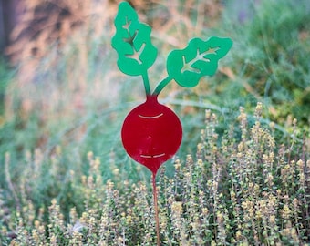 Beet Vegetable Garden Stake | Vegetable Garden Marker | Garden Gifts for Mom | Vegetable Garden Art | Farm and Garden Art | Garden Gift V303