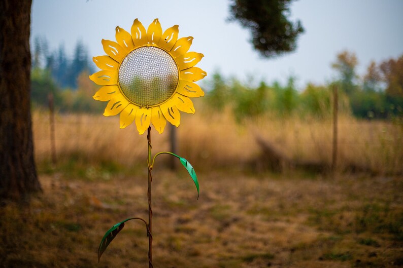 Sunflower Bird Feeder Stake Rusted Metal Yard Art Garden Gifts Metal Garden Art Garden Bed Decor image 1