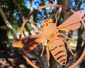 Bee 9" Ring | Rusted Metal Yard Art | Garden Gifts | Metal Garden Art | Garden Bed Decor | Bird Art | Garden Decor | Garden Rings