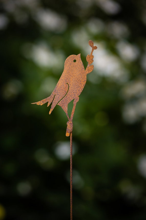 Metal Bird On Willow Garden Stake Silhouette Rusted Metal Bird On Willow Garden Stake, Metal Bird Garden Stakes