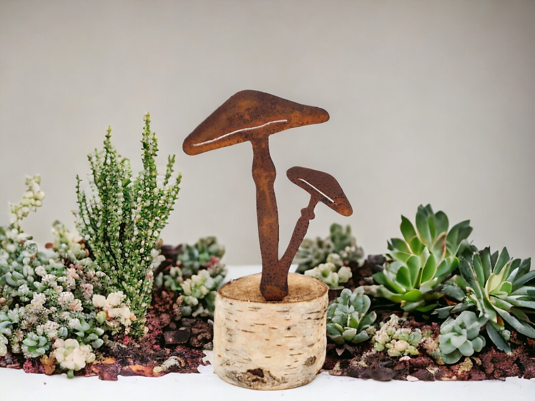 Painted Sticky Cap Mushroom Tab Rusted Metal Yard Art Garden Gifts ...